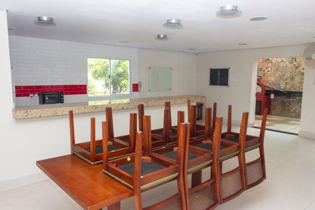 Apartamento para alugar com 45m², 2 quartos e 1 vaga Apartamento para alugar com 45m², 2 quartos e 1 vagaEspaço Gourmet