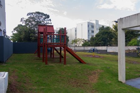 Apartamento para alugar com 45m², 2 quartos e 1 vaga Apartamento para alugar com 45m², 2 quartos e 1 vagaÁrea comum - Playground