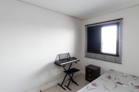 Apartamento para alugar com 117m², 2 quartos e 1 vaga Apartamento para alugar com 117m², 2 quartos e 1 vagaQuarto