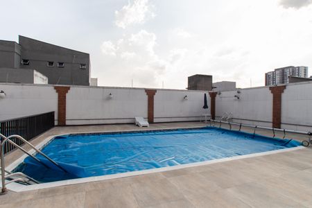 Apartamento para alugar com 117m², 2 quartos e 1 vaga Apartamento para alugar com 117m², 2 quartos e 1 vagaÁrea comum - Piscina