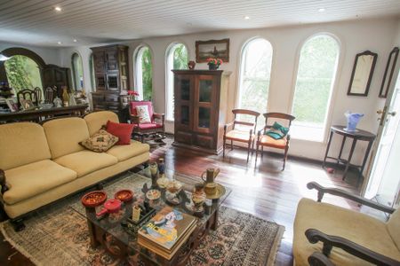 Casa à venda com 200m², 3 quartos e 2 vagasSala de Estar