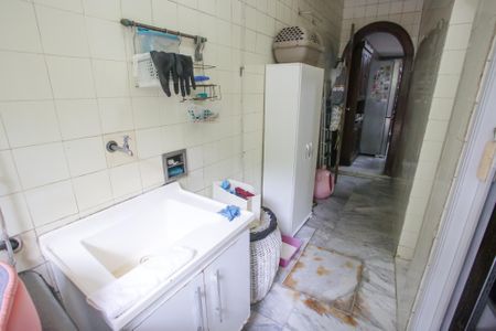 Casa à venda com 200m², 3 quartos e 2 vagasÁrea de Serviço