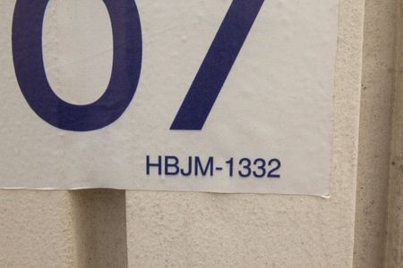 Apartamento à venda com 88m², 2 quartos e 2 vagasPlaca instalada em 23/02/2026 com o código HBJM-1332