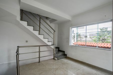 Sala de casa para alugar com 2 quartos, 136m² em Vila Curuçá, Santo André