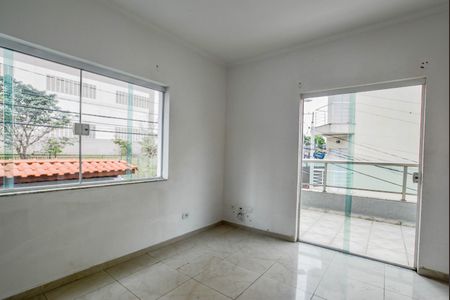 Casa para alugar com 136m², 2 quartos e 3 vagasSala