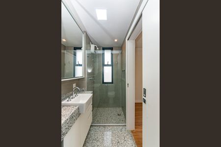 Apartamento para alugar com 70m², 2 quartos e 2 vagasBanheiro da Suíte 2