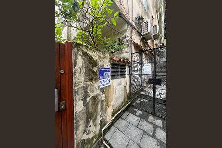 Apartamento à venda com 50m², 2 quartos e sem vaga Apartamento à venda com 50m², 2 quartos e sem vagaPlaca