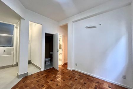 Sala  de apartamento à venda com 2 quartos, 50m² em Jardim Botânico, Rio de Janeiro