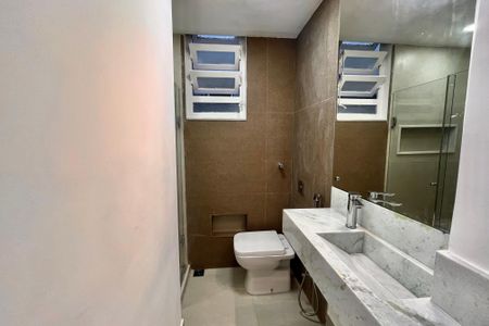 Apartamento à venda com 50m², 2 quartos e sem vaga Apartamento à venda com 50m², 2 quartos e sem vagaBanheiro