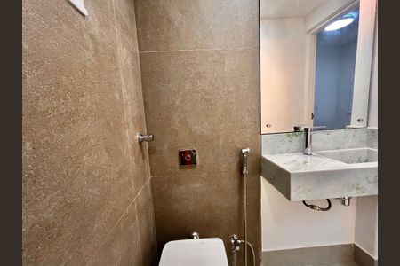 Apartamento à venda com 50m², 2 quartos e sem vaga Apartamento à venda com 50m², 2 quartos e sem vagaBanheiro
