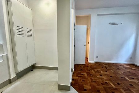 Apartamento à venda com 50m², 2 quartos e sem vaga Apartamento à venda com 50m², 2 quartos e sem vagaCozinha
