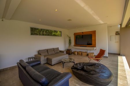 Casa de condomínio para alugar com 660m², 5 quartos e 10 vagasÁrea externa