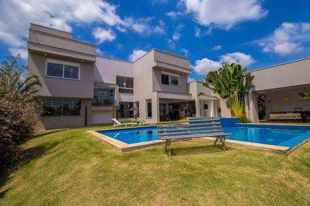 Casa de condomínio para alugar com 660m², 5 quartos e 10 vagasÁrea externa