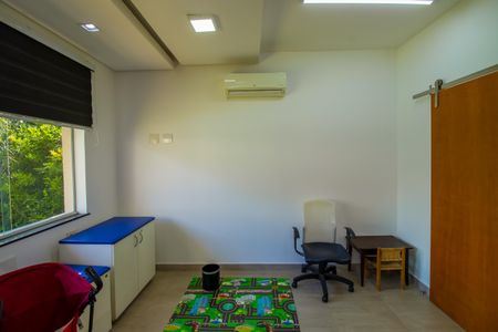 Casa de condomínio para alugar com 660m², 5 quartos e 10 vagasQuarto 1