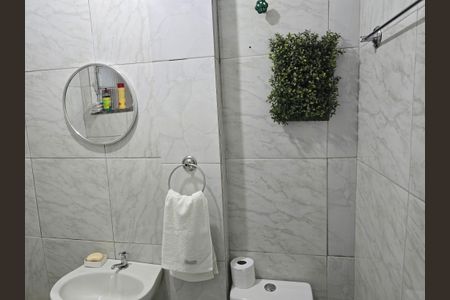 Studio para alugar com 40m², 1 quarto e sem vaga Studio para alugar com 40m², 1 quarto e sem vagaBanheiro