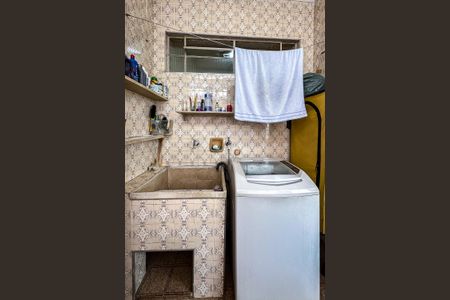 Apartamento para alugar com 76m², 2 quartos e 1 vagaÁrea de Serviço