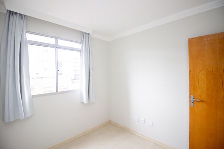 Apartamento à venda com 51m², 2 quartos e 1 vagaQuarto 2
