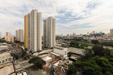 Apartamento à venda com 57m², 3 quartos e 1 vagaVaranda - Vista 