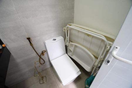 Casa à venda com 129m², 3 quartos e sem vagaBanheiro de serviço