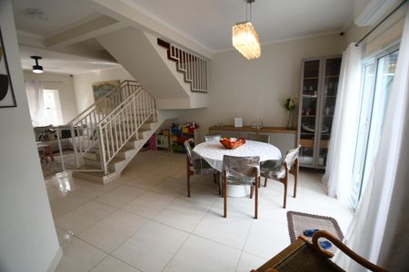 Sala de casa à venda com 3 quartos, 129m² em Cidade Universitária, Campinas