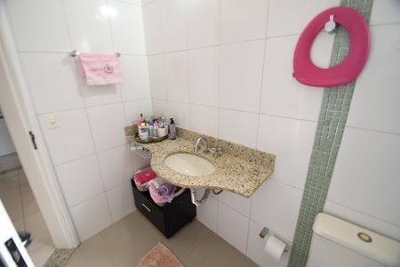 Casa à venda com 129m², 3 quartos e sem vagaBanheiro Social