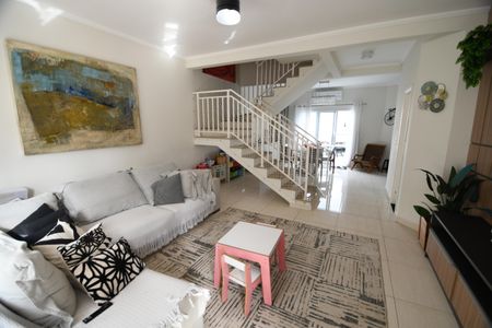 Sala de casa à venda com 3 quartos, 129m² em Cidade Universitária, Campinas