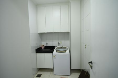 Casa à venda com 129m², 3 quartos e sem vagaÁrea de Serviço