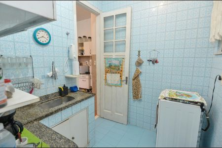 Apartamento à venda com 94m², 3 quartos e sem vaga Apartamento à venda com 94m², 3 quartos e sem vagaCozinha