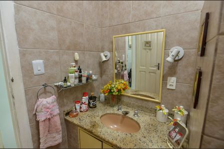 Apartamento à venda com 94m², 3 quartos e sem vaga Apartamento à venda com 94m², 3 quartos e sem vagaBanheiro