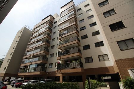 Apartamento para alugar com 94m², 3 quartos e 1 vagaFachada