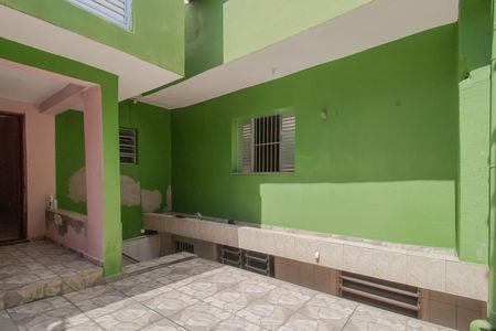 Casa para alugar com 150m², 2 quartos e 1 vagaQuintal