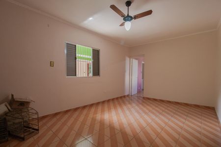 Casa para alugar com 150m², 2 quartos e 1 vagaQuarto 2