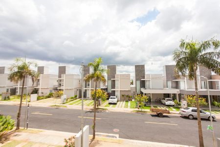 Casa de condomínio para alugar com 80m², 3 quartos e 2 vagasVista da Suite