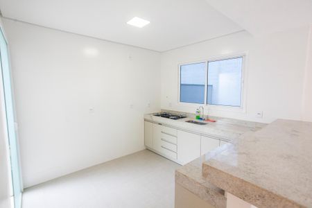 Casa de condomínio para alugar com 80m², 3 quartos e 2 vagasCozinha