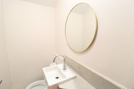 Casa de condomínio para alugar com 81m², 3 quartos e 2 vagasLavabo