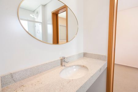 Casa de condomínio para alugar com 80m², 3 quartos e 2 vagasBanheiro Social