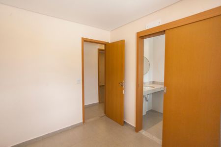 Casa de condomínio para alugar com 80m², 3 quartos e 2 vagasQuarto 3
