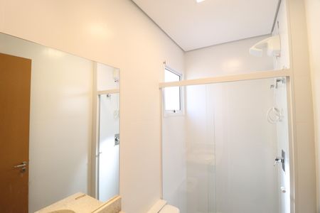 Casa de condomínio para alugar com 81m², 3 quartos e 2 vagasBanheiro da Suíte 3