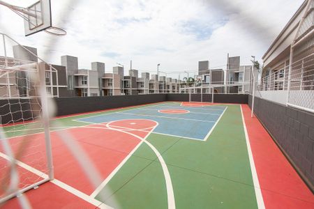 Casa de condomínio para alugar com 80m², 3 quartos e 2 vagasÁrea Comum - Quadra