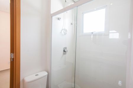 Casa de condomínio para alugar com 80m², 3 quartos e 2 vagasBanheiro Social