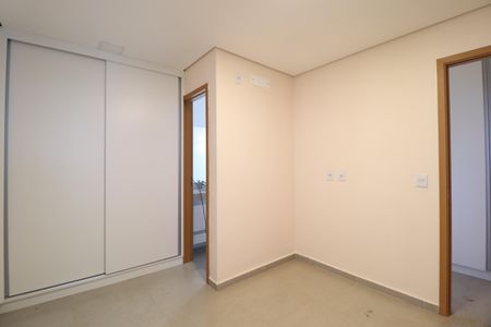 Casa de condomínio para alugar com 81m², 3 quartos e 2 vagasSuíte 3