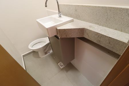 Casa de condomínio para alugar com 81m², 3 quartos e 2 vagasLavabo