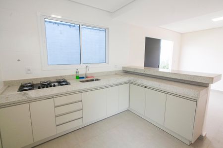 Casa de condomínio para alugar com 80m², 3 quartos e 2 vagasCozinha