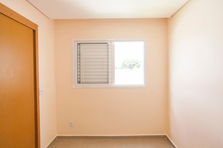 Casa de condomínio para alugar com 80m², 3 quartos e 2 vagasQuarto 3