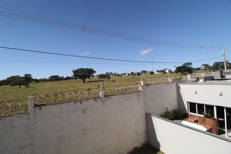Casa de condomínio para alugar com 81m², 3 quartos e 2 vagasVista da Suíte 2