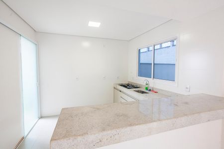 Casa de condomínio para alugar com 80m², 3 quartos e 2 vagasCozinha