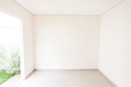 Casa de condomínio para alugar com 80m², 3 quartos e 2 vagasSala