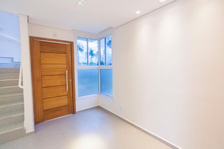 Casa de condomínio para alugar com 80m², 3 quartos e 2 vagasSala