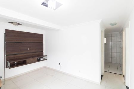 Sala de casa para alugar com 2 quartos, 78m² em Campo Grande, Rio de Janeiro