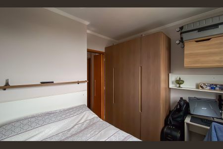 Quarto 1 de apartamento à venda com 2 quartos, 55m² em Vila Marieta, São Paulo